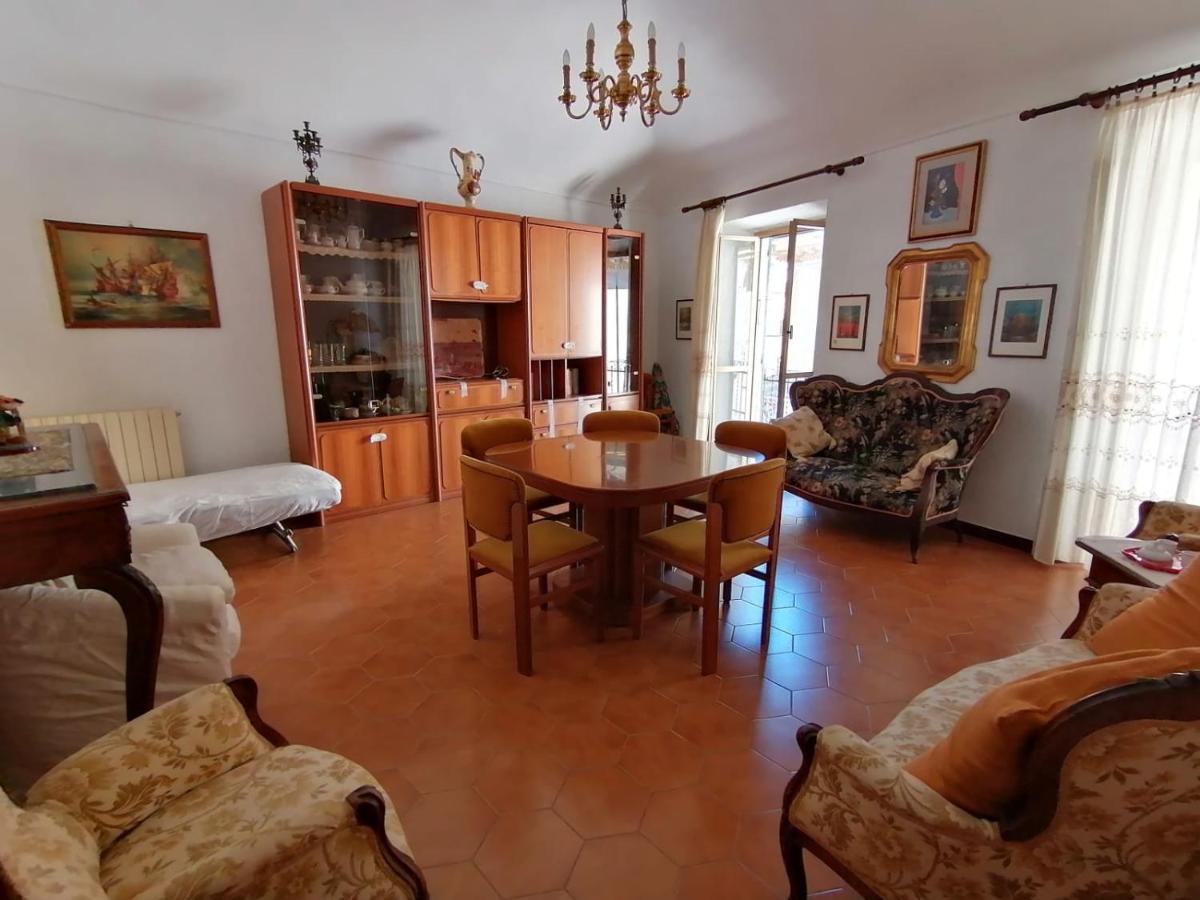 Residenza Tra Le Torri Appartement Noli Buitenkant foto