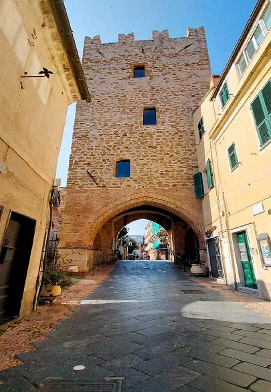 Residenza Tra Le Torri Appartement Noli Buitenkant foto